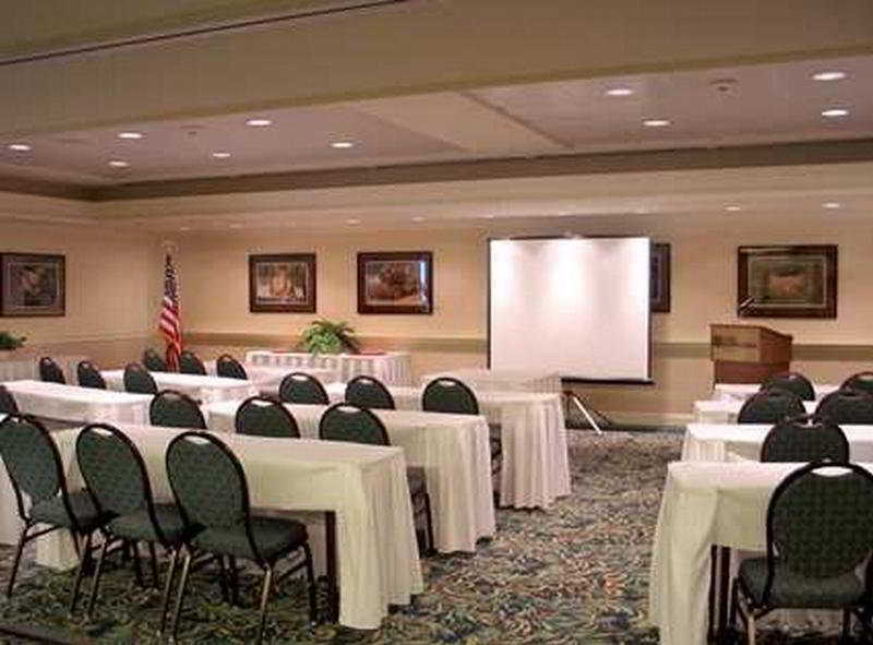Hilton Garden Inn Redding Eksteriør bilde